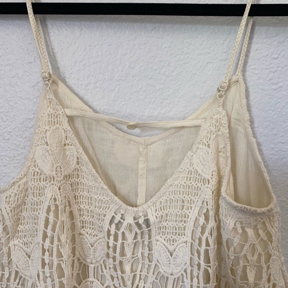 NWOT cream romper - Picture 7 of 9